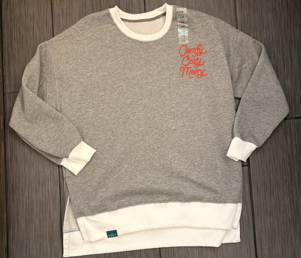 Hallmark Channel “Comfy Cozy Merry” Gray Sweatshirt Women’s Large Oversized